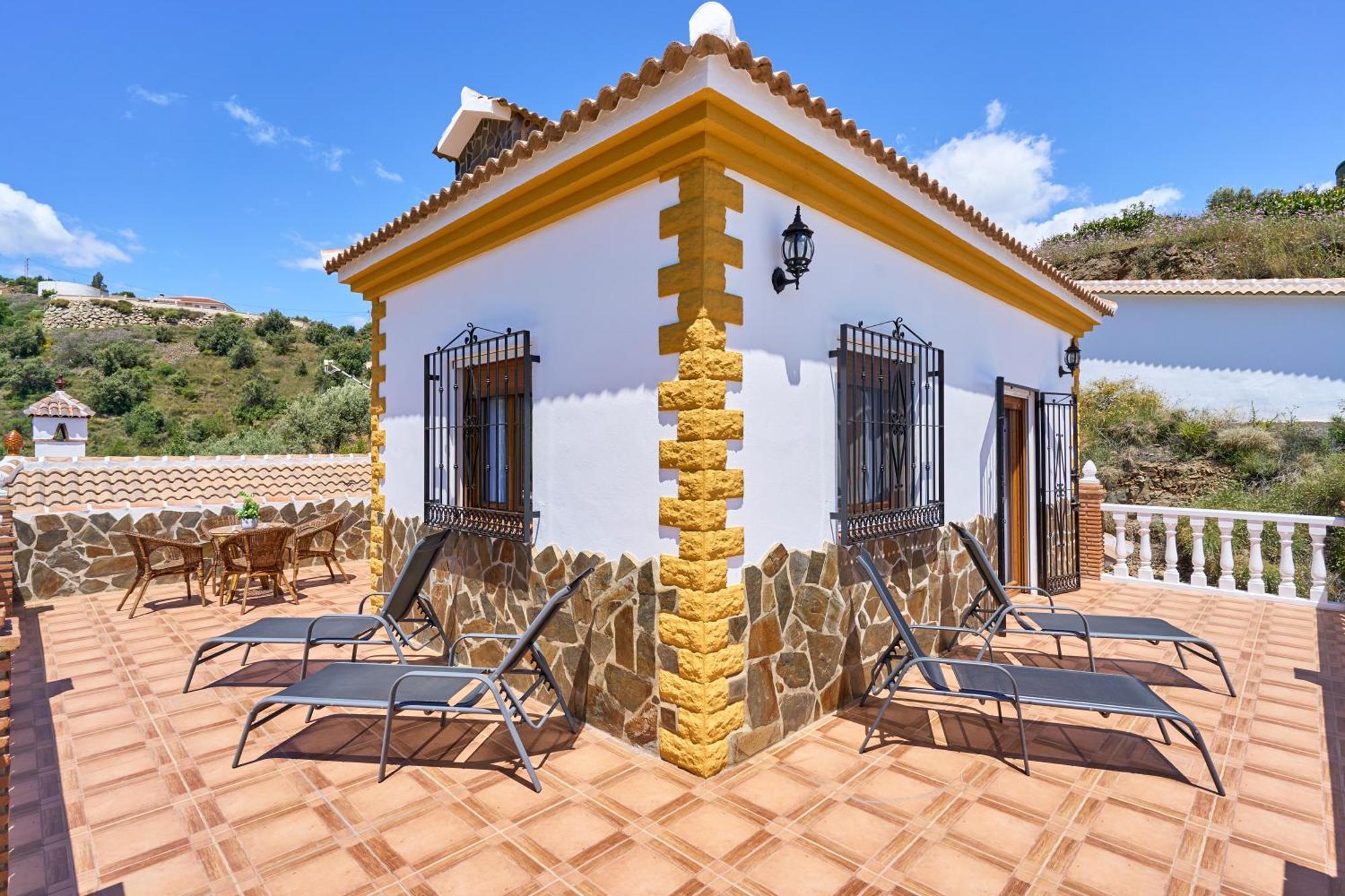 Villa Javier En Sayalonga Exteriör bild